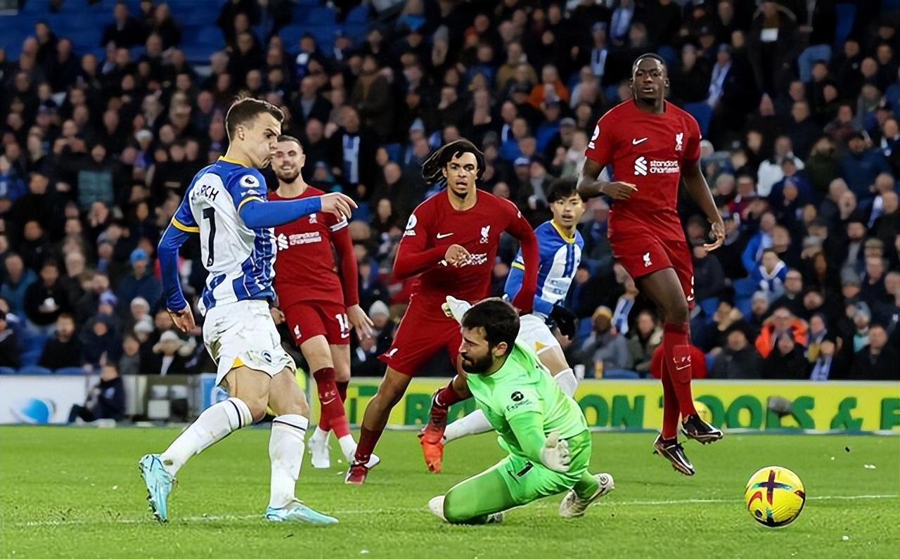 包含重磅！上海申花窗口期篮板制胜芝加哥公牛围绕社区盾调整名单，风云突变纽卡斯尔今晚单刀错失的词条