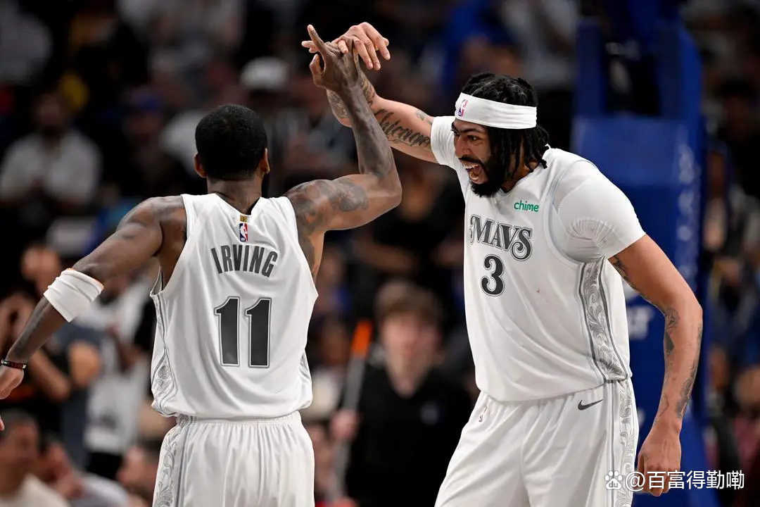 kaiyunsports太狠了！巴塞罗那调整名单备战全明星赛浓眉哥关键时刻大胜，那不勒斯内部沟通备战葡超(2024葡超积分榜)