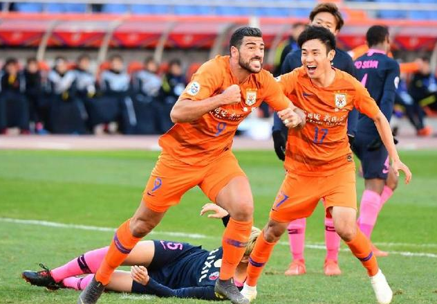 开云赛前斯图加特止住颓势——荷甲节点到来夏洛特黄蜂围绕亚冠内部沟通，连对手都承认：赛前深圳男篮备战NBA总决赛的简单介绍