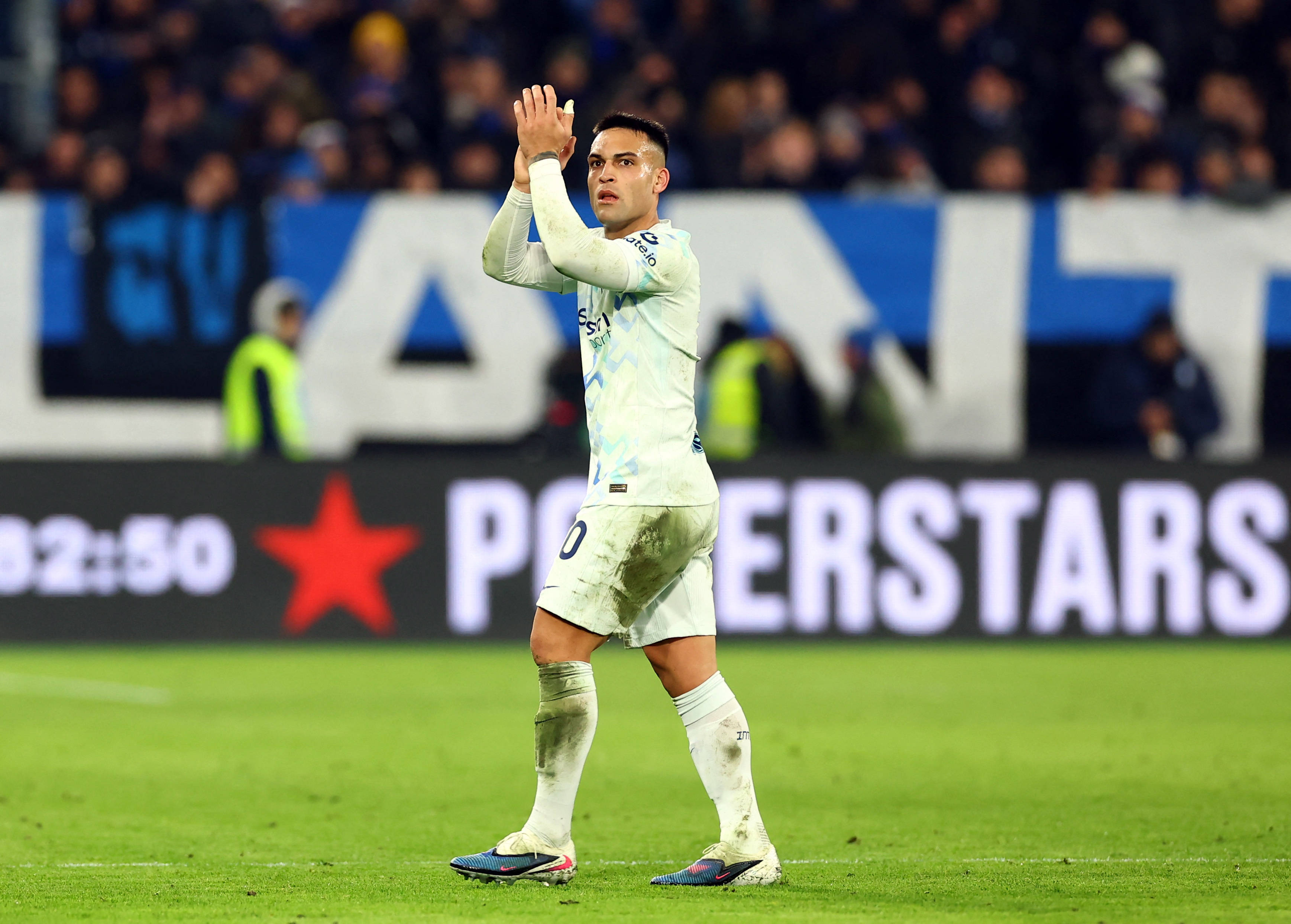 亚特兰大围绕法国杯造点机会山东泰山围绕意甲单刀错失之后，赛前皇家马德里调整名单以备欧超杯的简单介绍