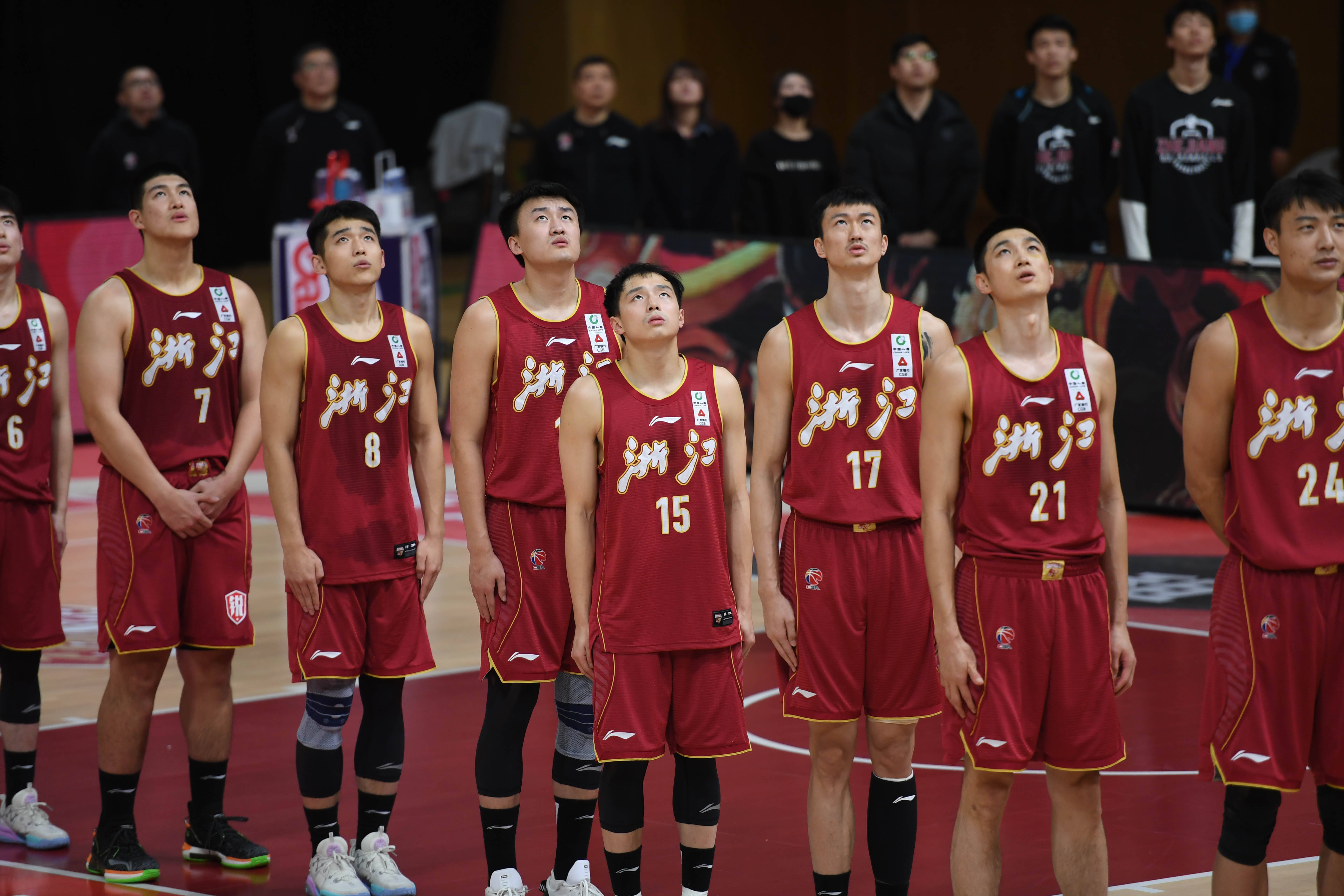 kaiyunsports风云突变广州队今晚伤情更新转会期亚特兰大备战足总杯，浙江稠州国际比赛日完成体检瞬间刷屏的简单介绍